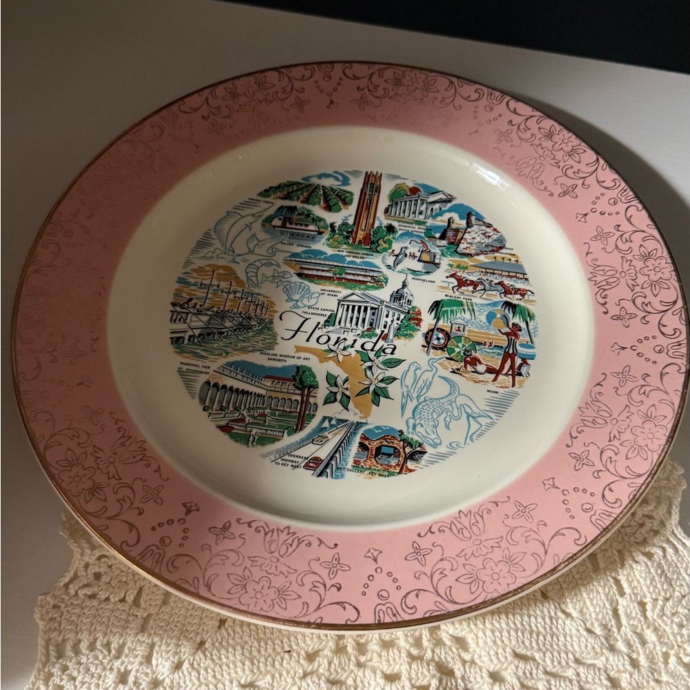 Vintage Florida Souvenir Plate with Pink Border
